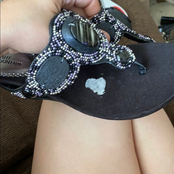 White Mountain Heel Wedges - Picture 4 of 4